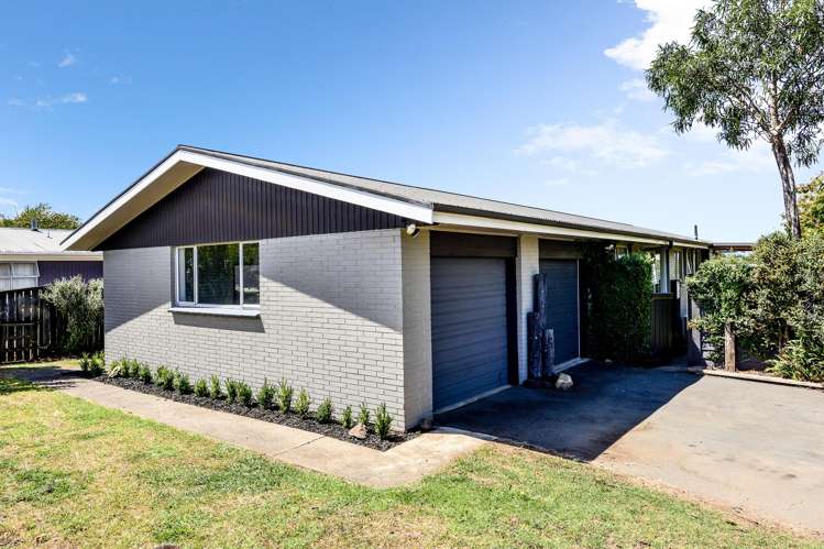 9 Beaumaris Place Dinsdale_27