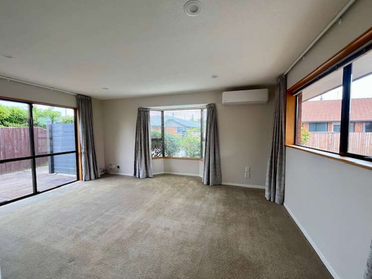 2/54 Ben Nevis Drive Broomfield_6