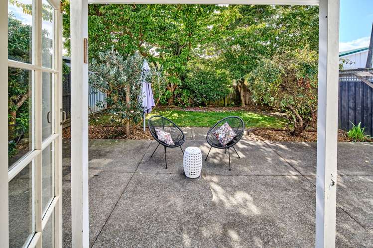 30 Whites Line West Woburn_13