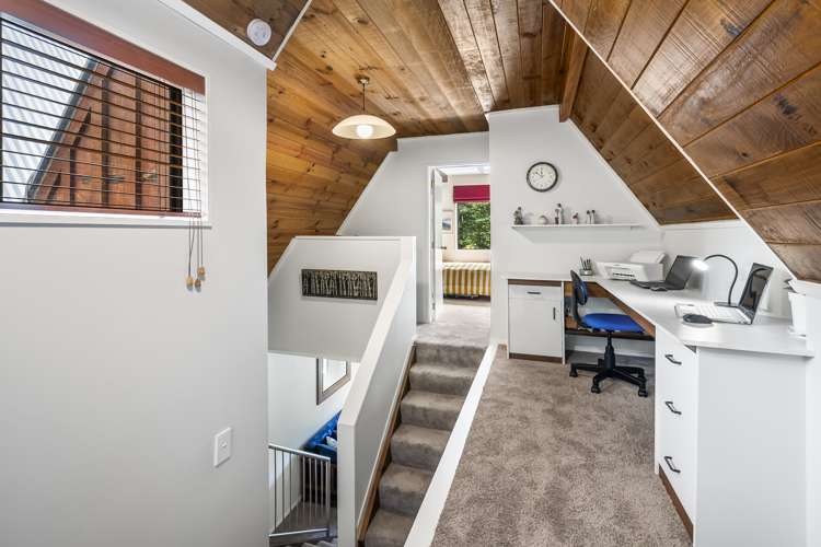 43 Springdale Grove Fitzherbert_25