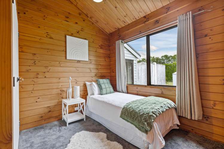 802 Waitakere Road Kumeu_23