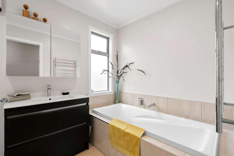 40 Marino Grove Richmond_13
