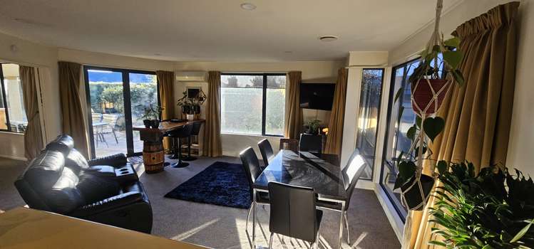 75 Pages Road Allenton_3