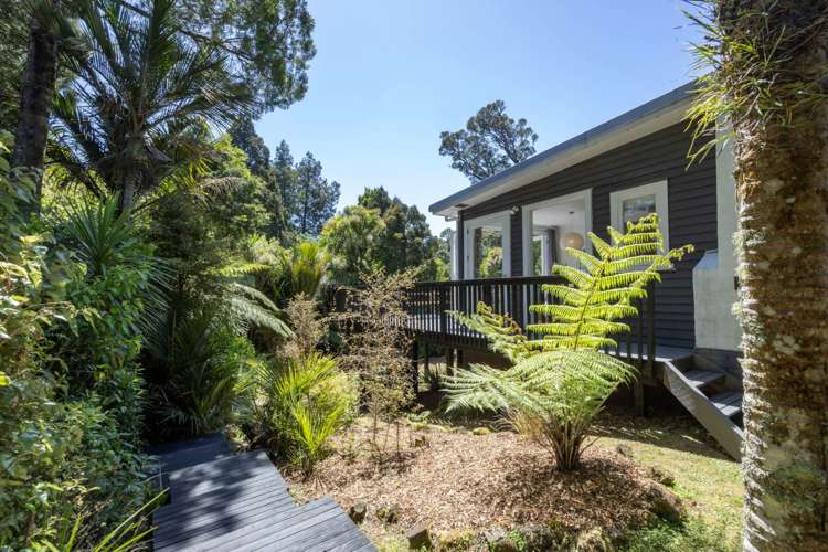 262 Shaw Road Titirangi_20