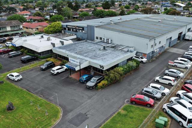 Lambie Drive warehouse and office facility