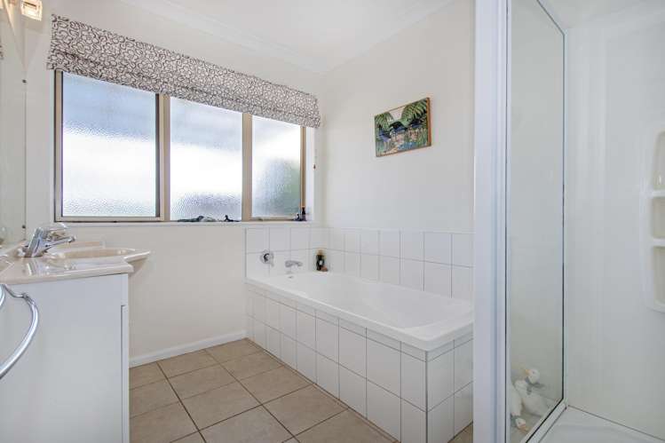 121 Owhiwa Road Parua Bay_14