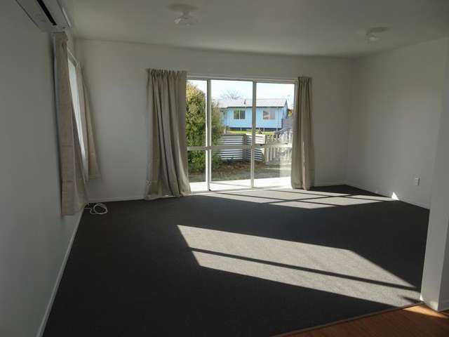 7A Holmes Place 10480_3