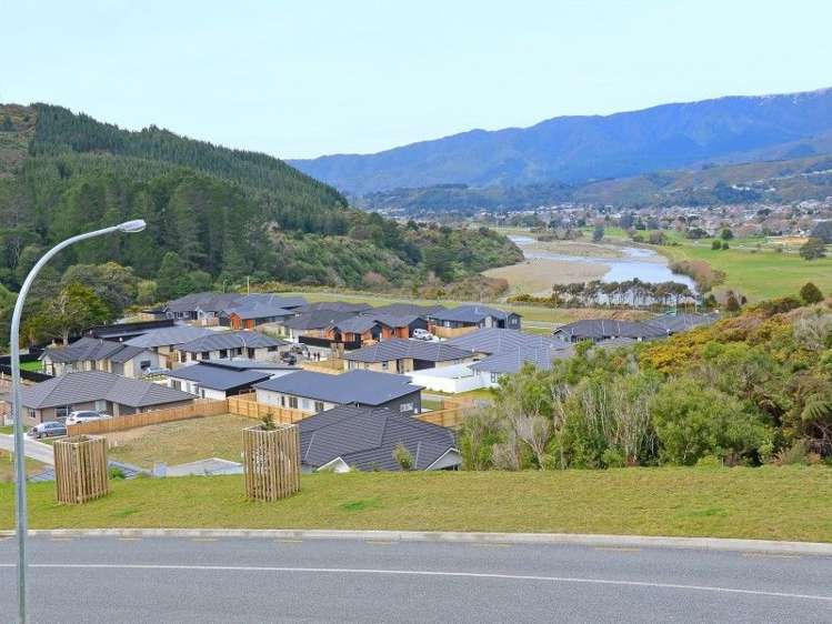 62 Riverstone Drive Riverstone Terraces_11