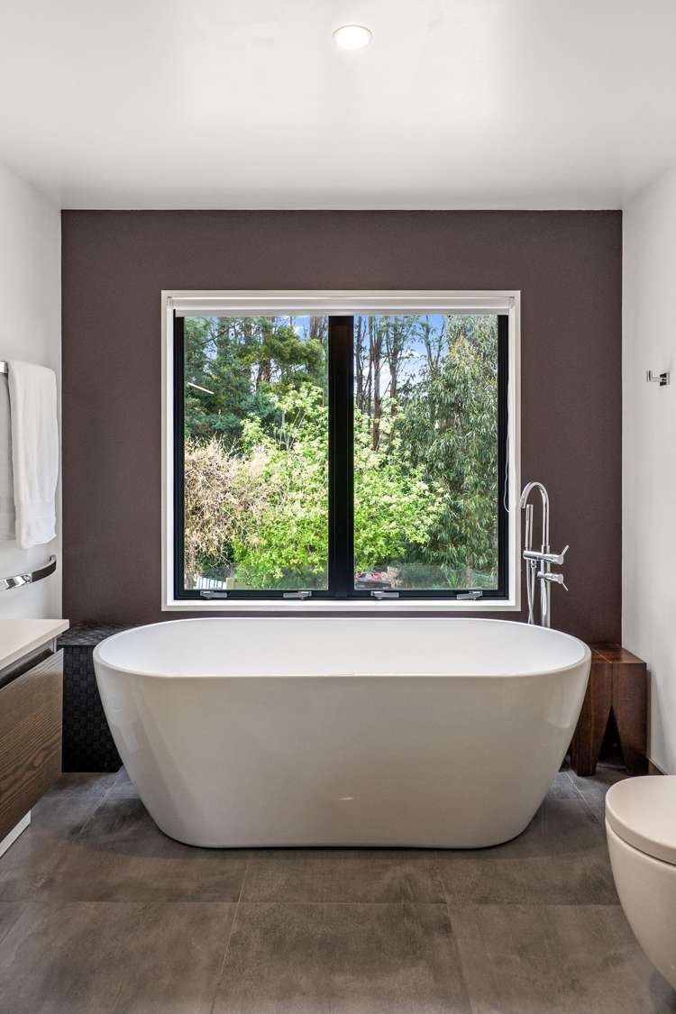 120 Pipers Valley Road Duvauchelle_11