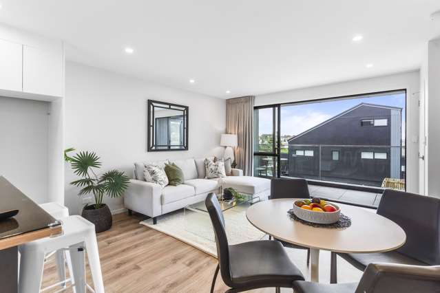 2/8 Chivalry Road Glenfield_3