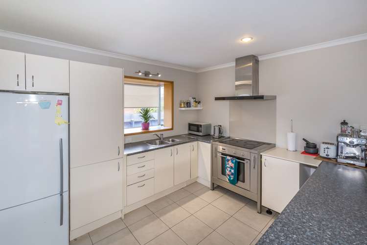 18 Dunstan Crescent Hornby_2