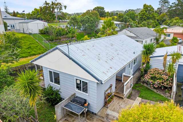 23 Meadowvale Rise Titirangi_2