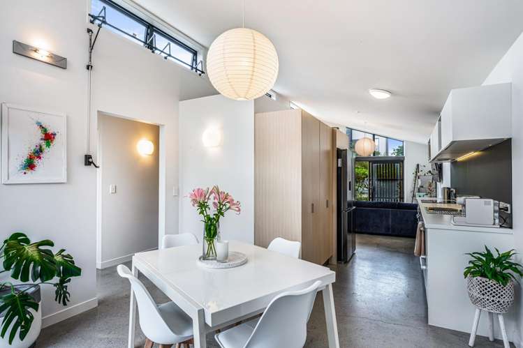 8 Station Street Hobsonville_10