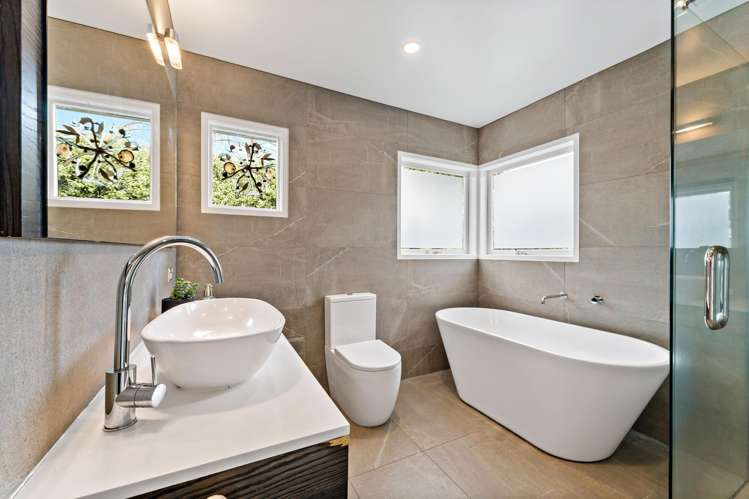 98 Gowing Drive Meadowbank_17