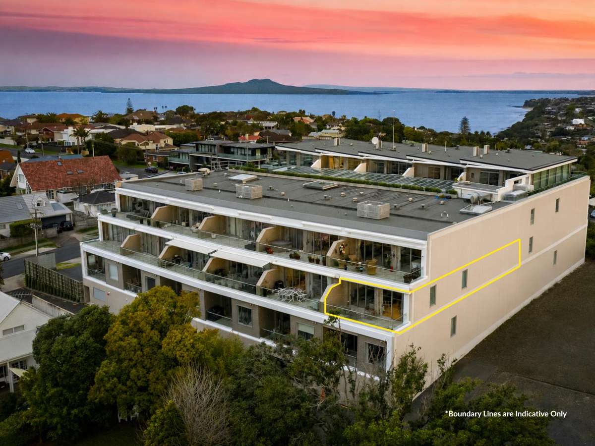 106/585 Beach Road_1