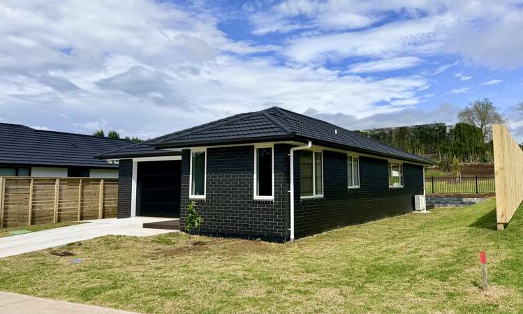 18 Te Uru Lane_1