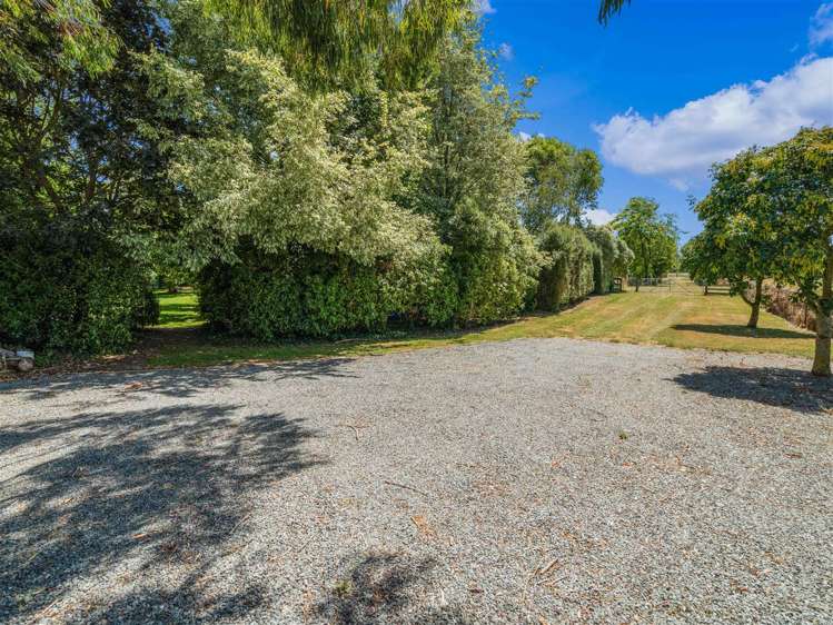 138 Waterholes Road Rolleston_38