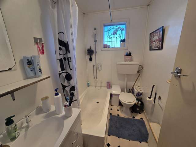 3 George Street Balclutha_4