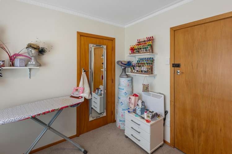 14 Oxford Street Holmes Hill_13