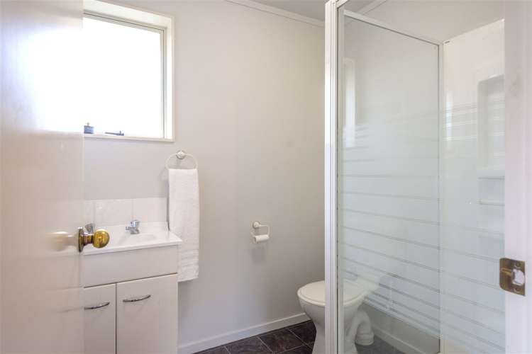 34 Cashmere Grove Witherlea_8