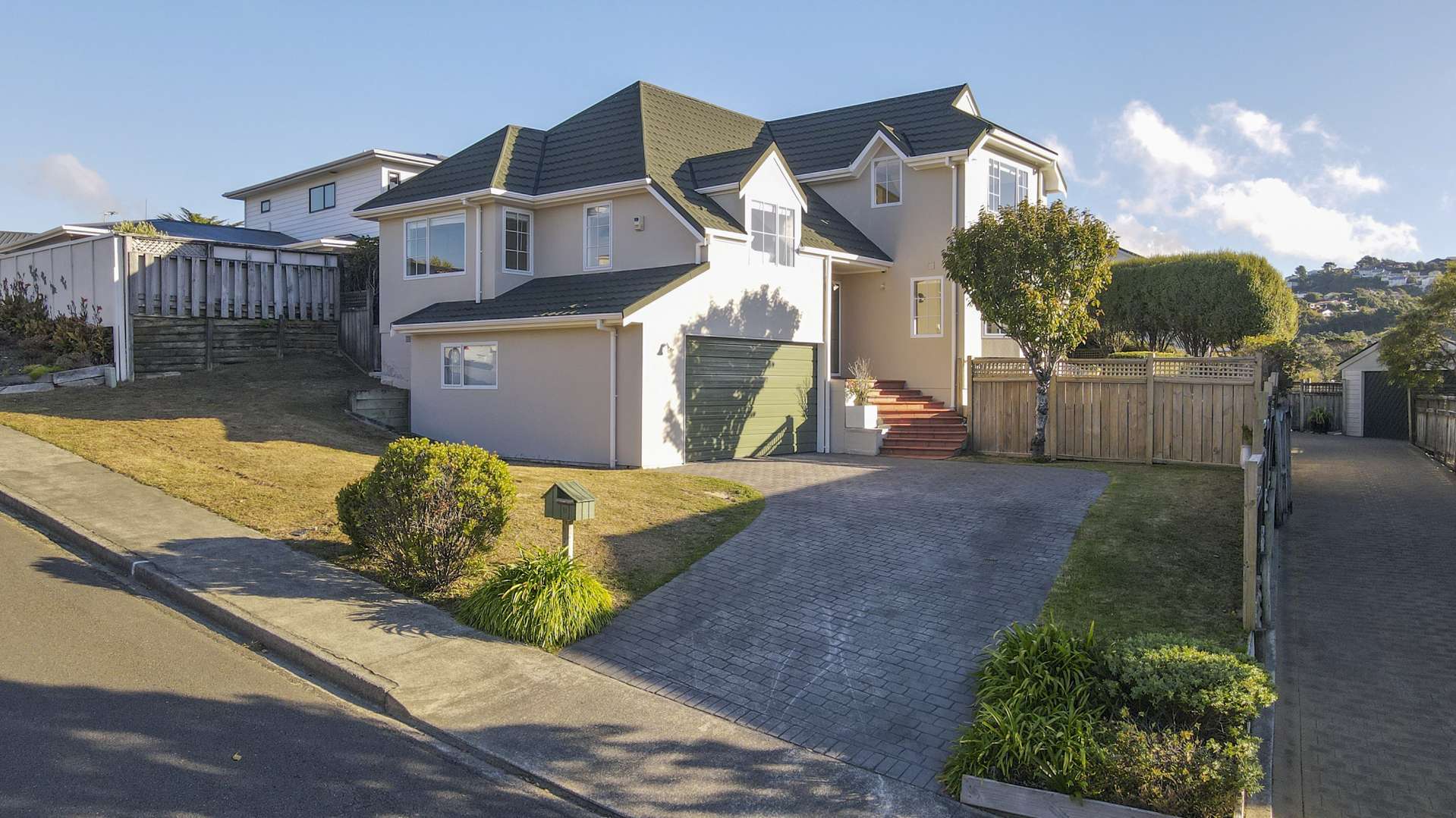 12 Ronald Woolf Place Churton Park_0