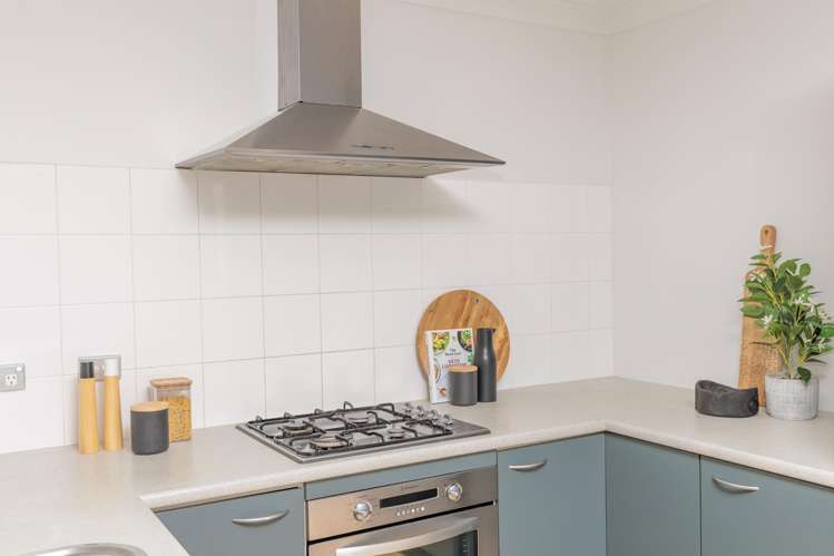 80 Erlestoke Crescent Churton Park_10