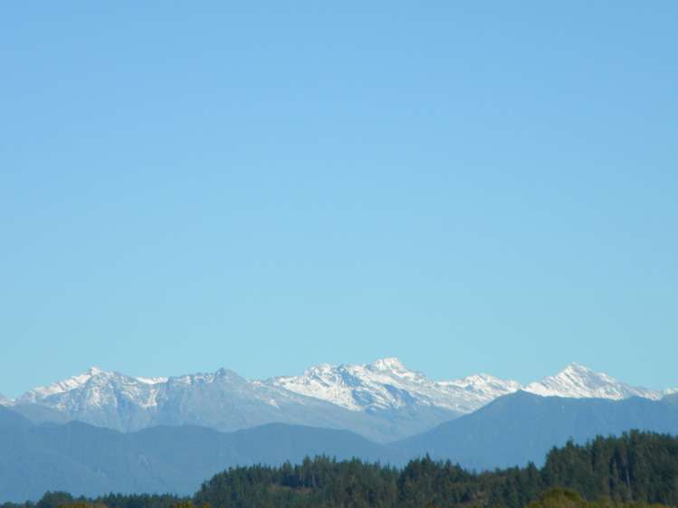 5/155 Hau Hau Road Hokitika_4