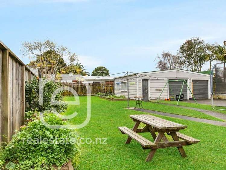 6 Churchill Street Pukekohe_3