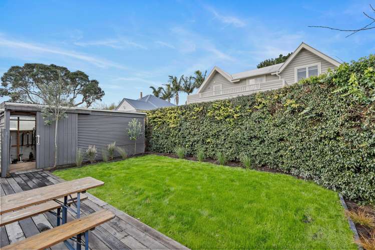 22 Wright Road Point Chevalier_13