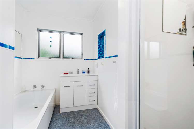 6 Waikaraka Beach Road Tamaterau_27