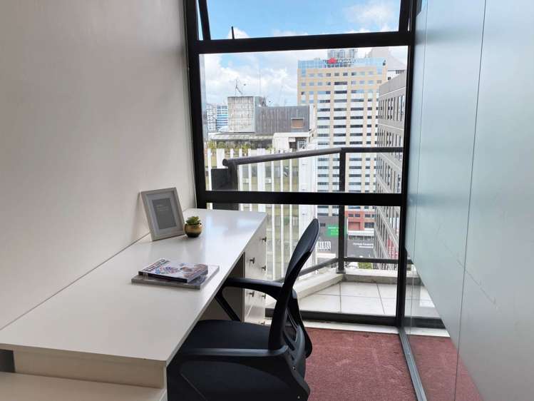22B/76 Albert Street City Centre_6