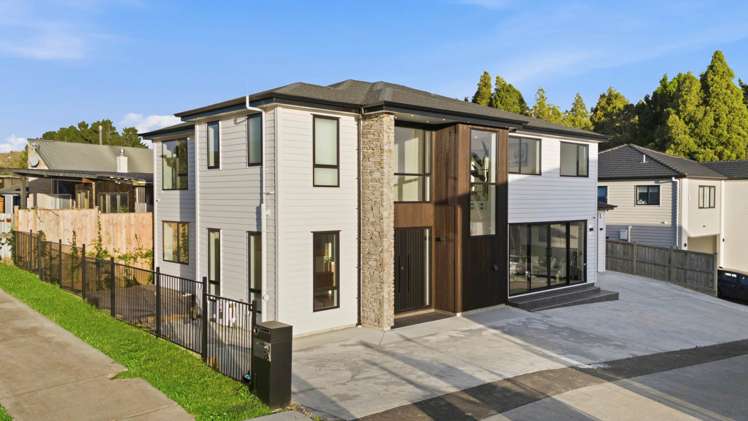 2A Matatahi Road Flat Bush_26
