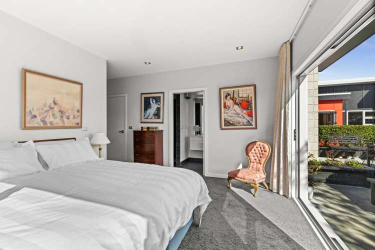 24a Ferry Road Clive_17