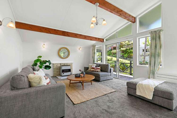 12 Starr Street 11330_9