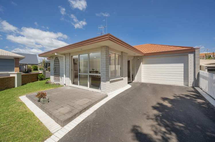 7/42 Pemberton Crescent Greerton_17
