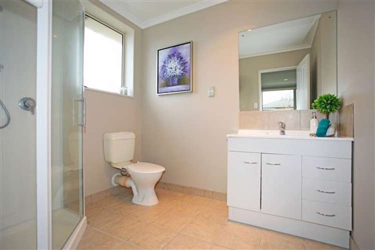 55 Keri Vista Rise Papakura_14