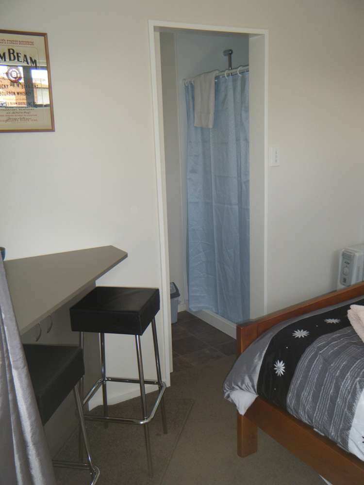 54 Hunter Place Manapouri_13