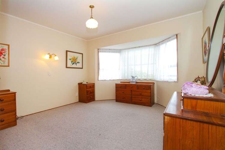 2/60 Birkdale Road Birkdale_11