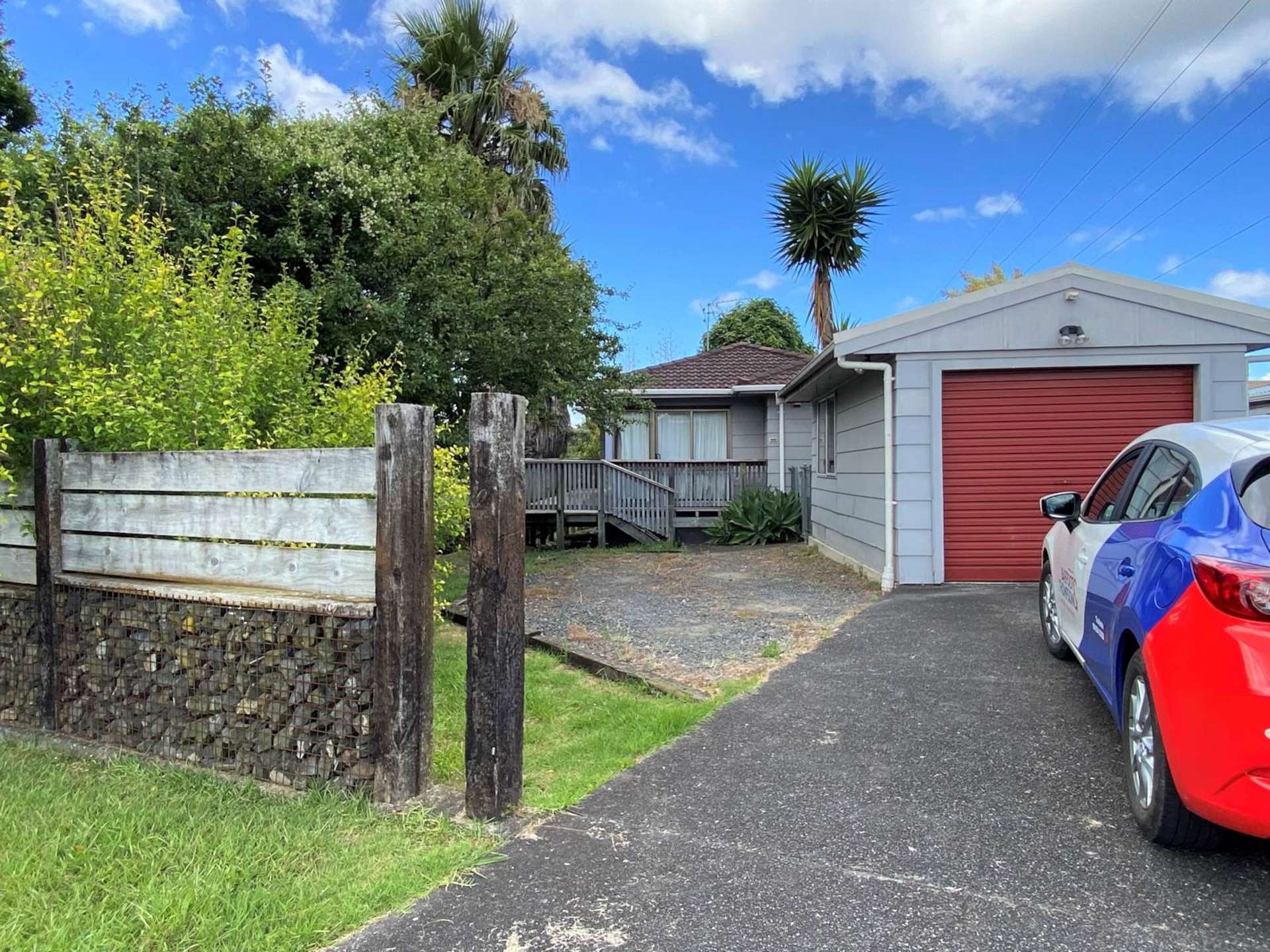 21a Meadow Crescent Te Atatu South_0