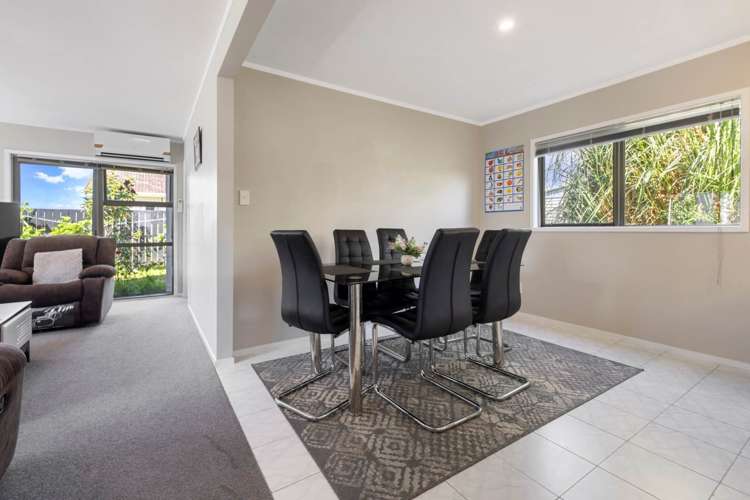 2/277 Porchester Road Takanini_7