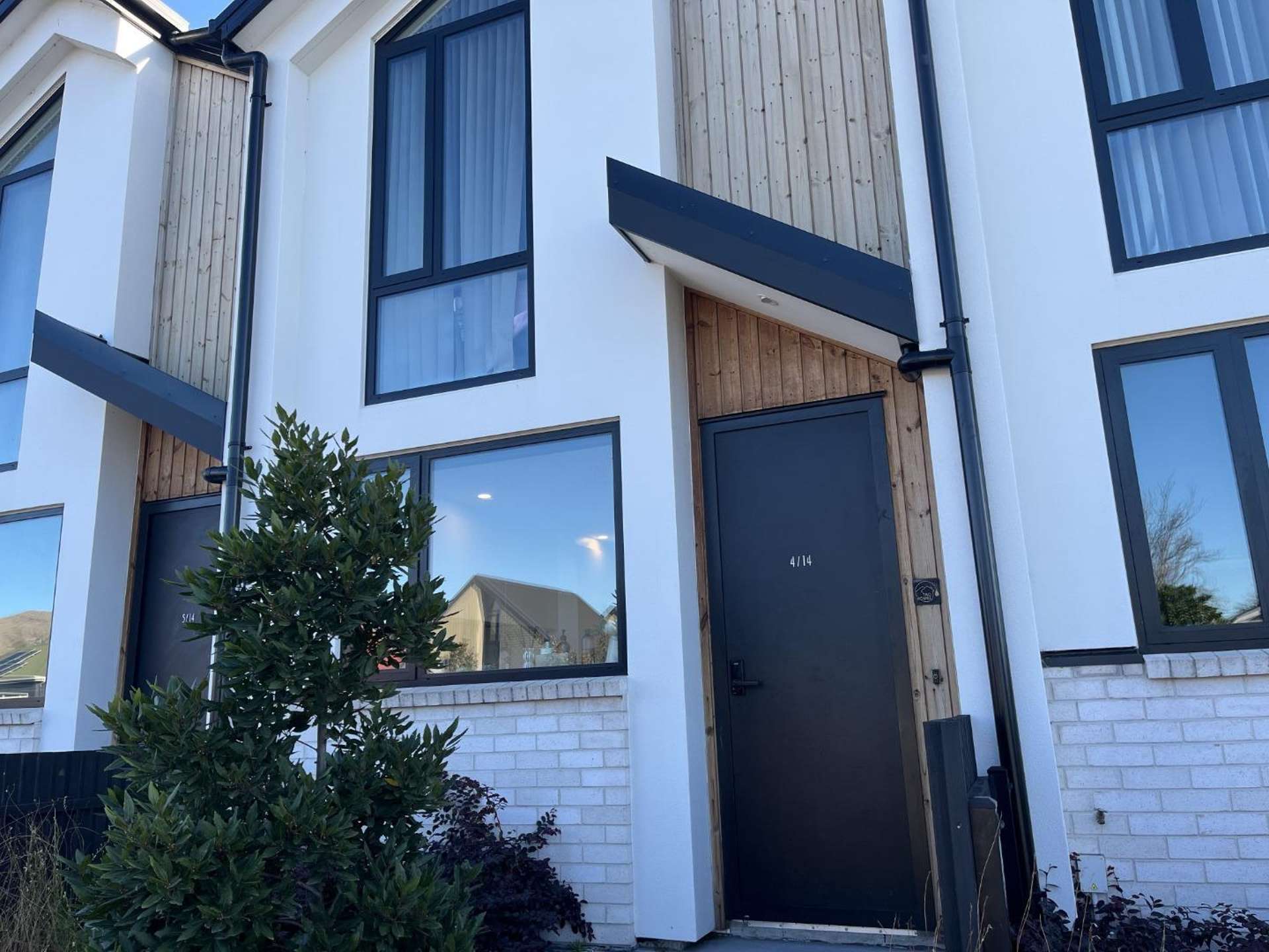 4/14 Rutherford St 1582_0