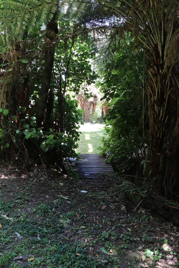 7 Sandy Bay Road Kenepuru Sound_16