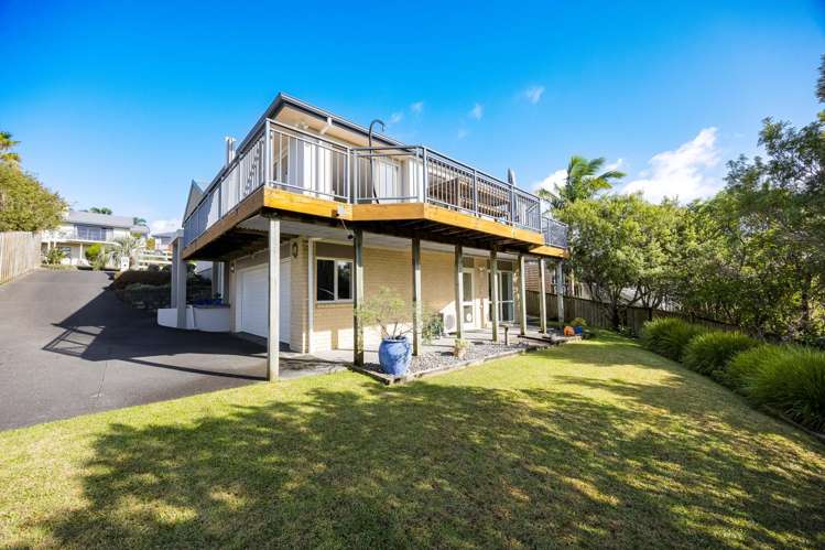 30 Roberta Crescent Orewa_13