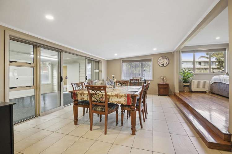 9 Sheehan Road Te Atatu South_5