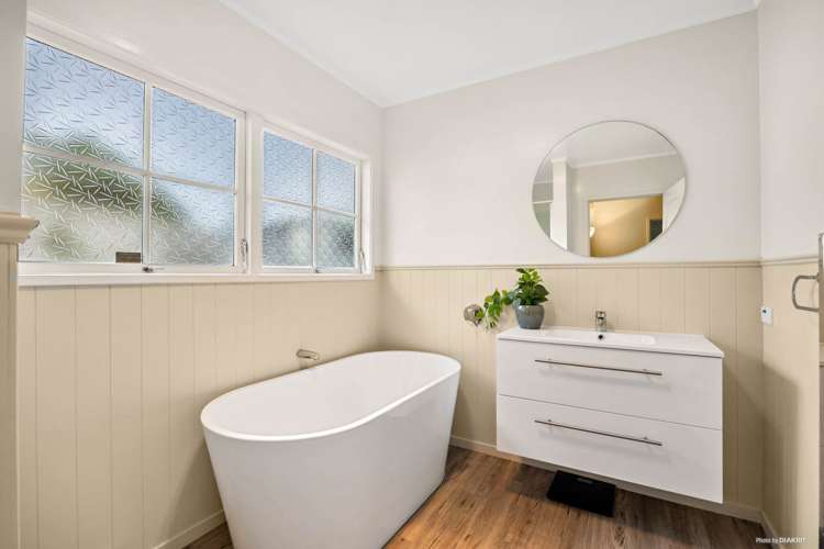 8 Jill Place Hillpark_12