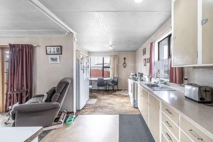 12 Anderson Place Gore Surrounds_9