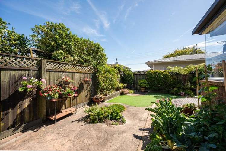 2 Hilliard Street Stoke_14