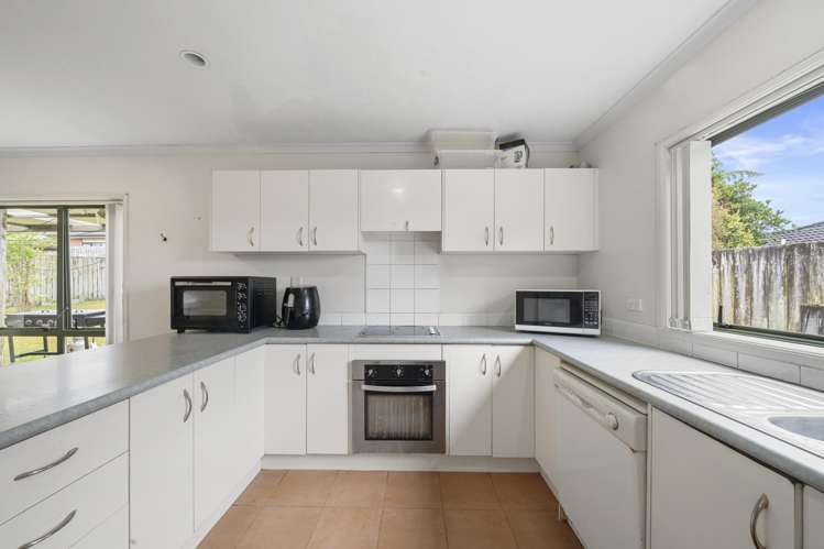 8 Waimarino Road Weymouth_5