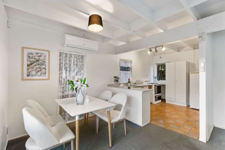 88 Beach Road Te Atatu Peninsula_5