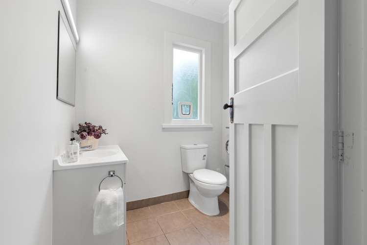 36 Kingswood Street Takaro_22